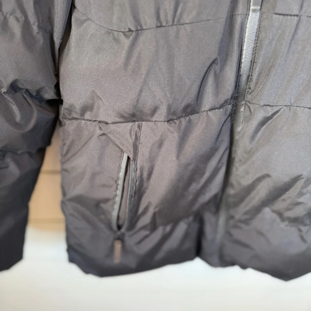 Black No brand puffer coat men’s‎ size small